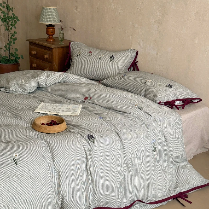 Minimalist Style All Cotton Washed Cotton Linen Four Piece Set with Floral Embroidery Duvet Cover Bed Sheet High-end Beddingg