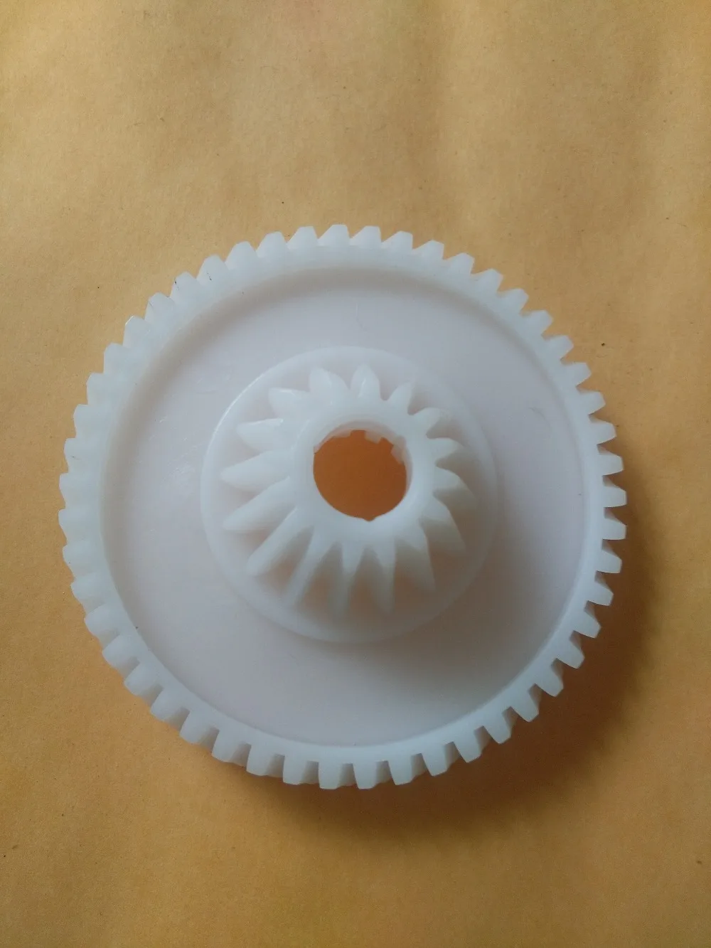 2Pcs/16Teeth And 50 Teeth Meat Grinder Parts Plastic Gears 152314 Fit Bosch/Meat Grinder Parts Sausage Machine Parts