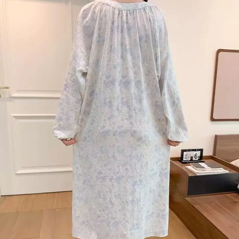 

Корейская версия, милая ночная рубашка в стиле принцессы с длинными рукавами, женская весенне-осенняя новая пижама средней длины, повседневная домашняя одежда, платье