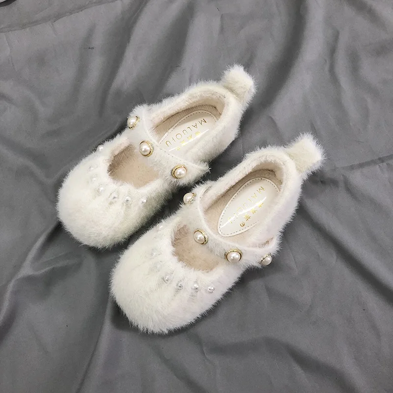 Qunq 2023 inverno nuovo colore solido ragazze peluche perla artificiale esterno indossare scarpe di cotone con scarpe da principessa in peluche