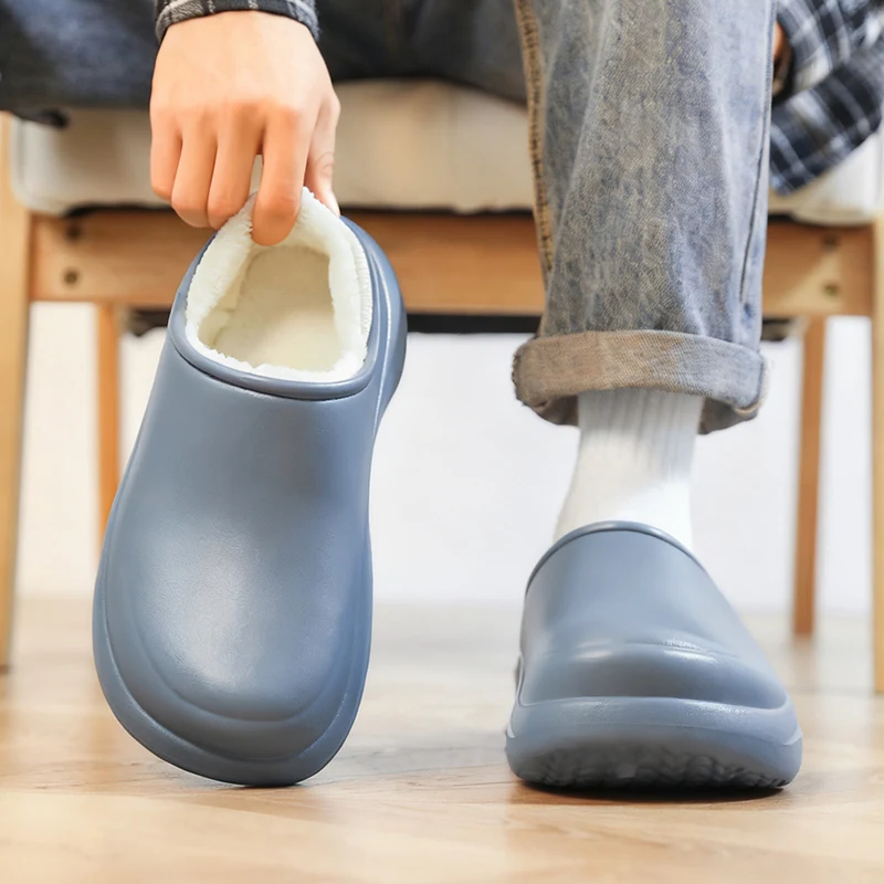 

Couple's Winter Fleece Warm Lightweight Silent Anti-slip Solid Color Large-sized Brand Lightweight Home Cotton Slippers