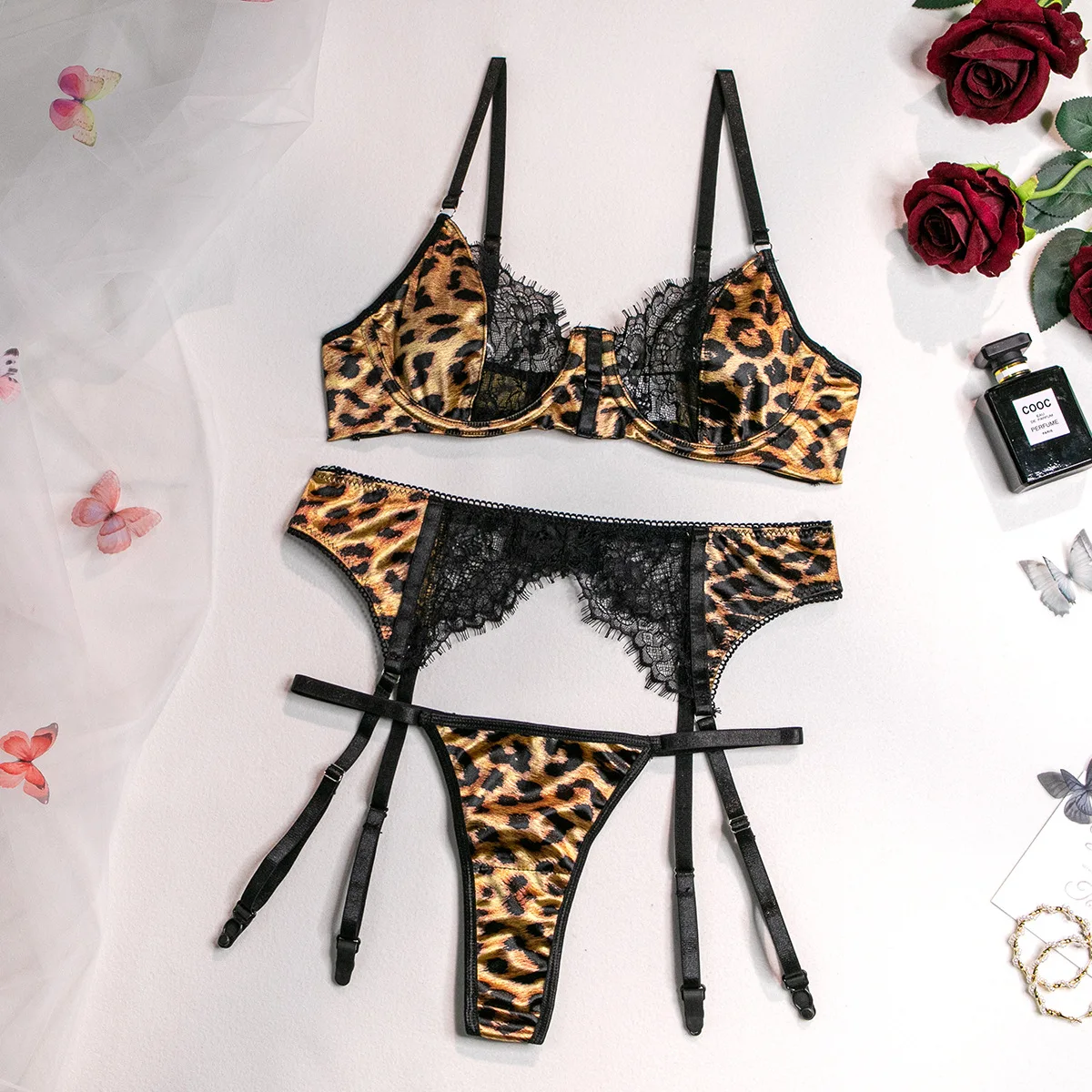 Sexy Wild Leopard Printed Lace Patchwork Lingerie Set Women Comfortable Three Piece Bra and Panty Set Female Exotic Apparel Suit