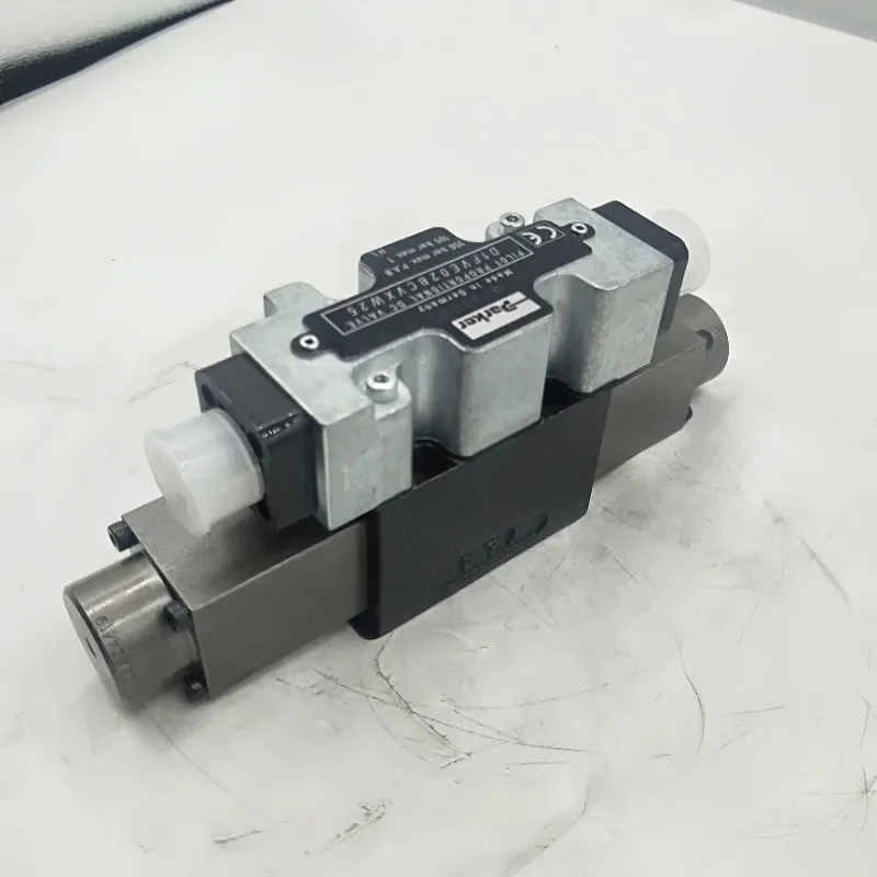 

D1FVE Proportional Solenoid Pilot Reversing Valve D1FVE02BCVXW25 FVE02CC0NM0314 D41FWB32FC4NLW026 D1FVE02BCVLW25 for Hydraulic