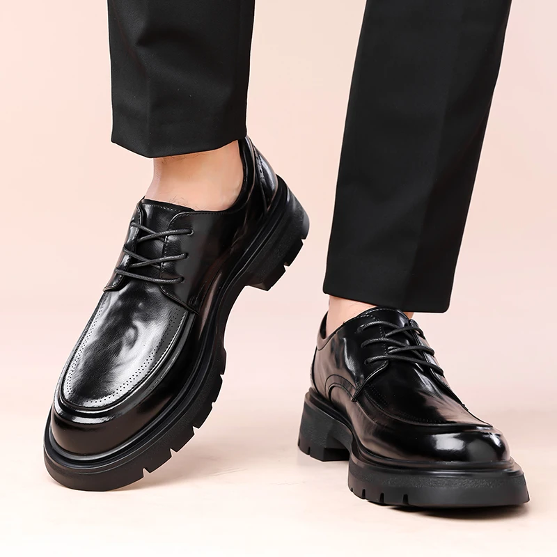 أحذية رجالية من الجلد الأسود مريحة للرجال على الطراز الكلاسيكي مناسبة لمكتب الأعمال أحذية كاجوال للبالغين بسيطة ومتعددة الاستخدامات