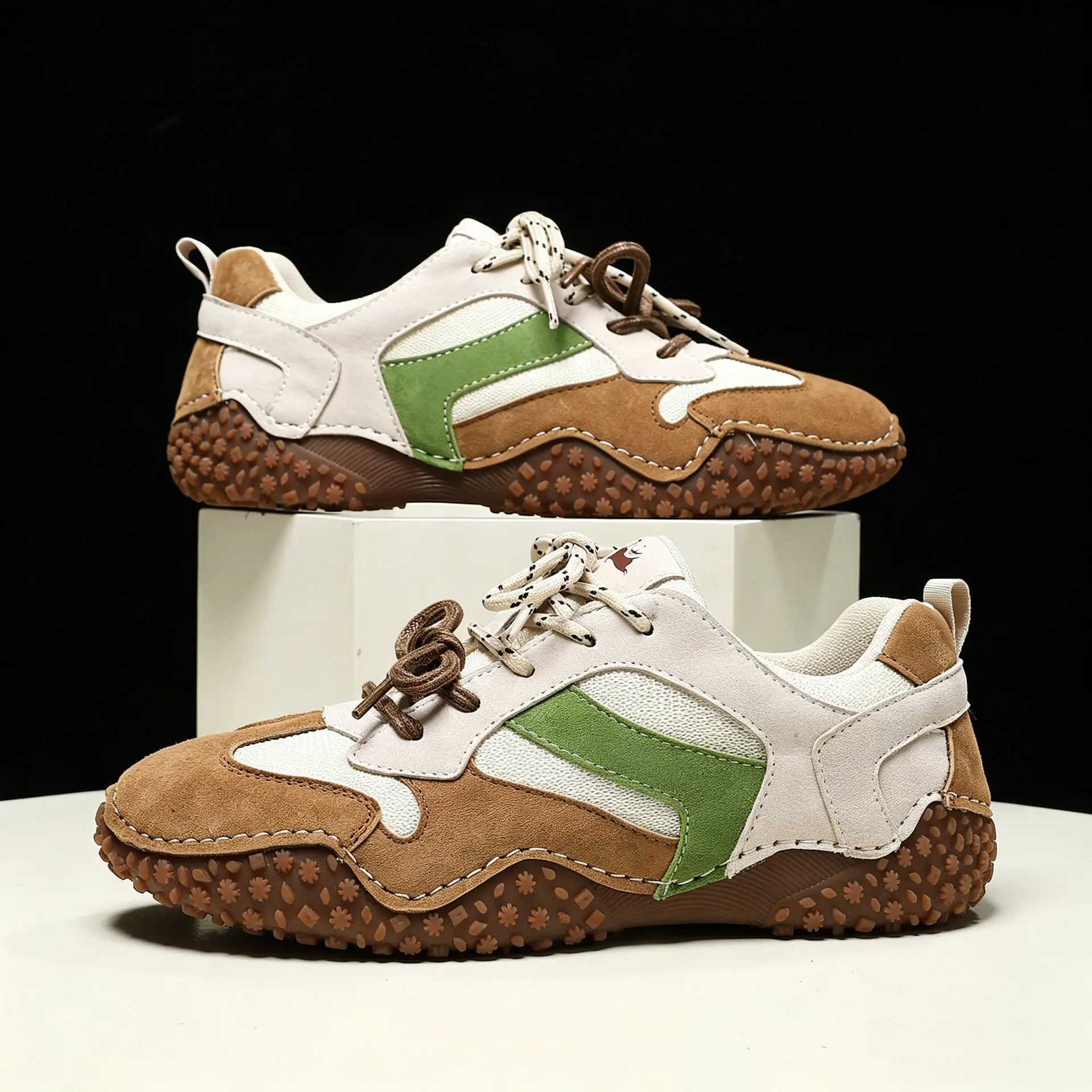 

Women Flat Sports Shoes 2026 Autumn New Round Toe Soft Sole Anti-slip Wear-resistant Low-top Single Shoe Fashion Casual Sneakers