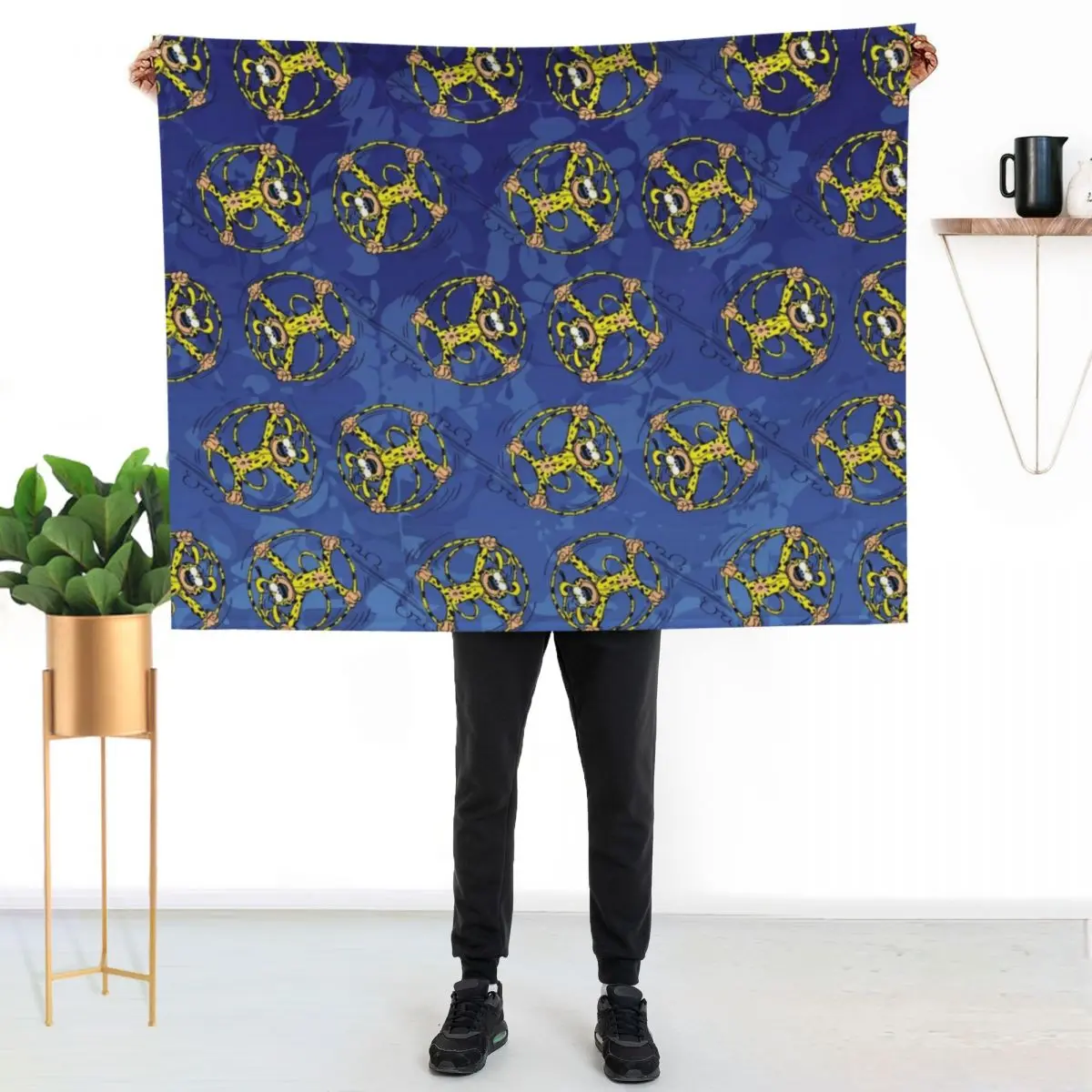 Marsupilami rolling in tail / Dark blue / Pattern Throw Blanket Sofas Polar Hairy Comforter Blankets