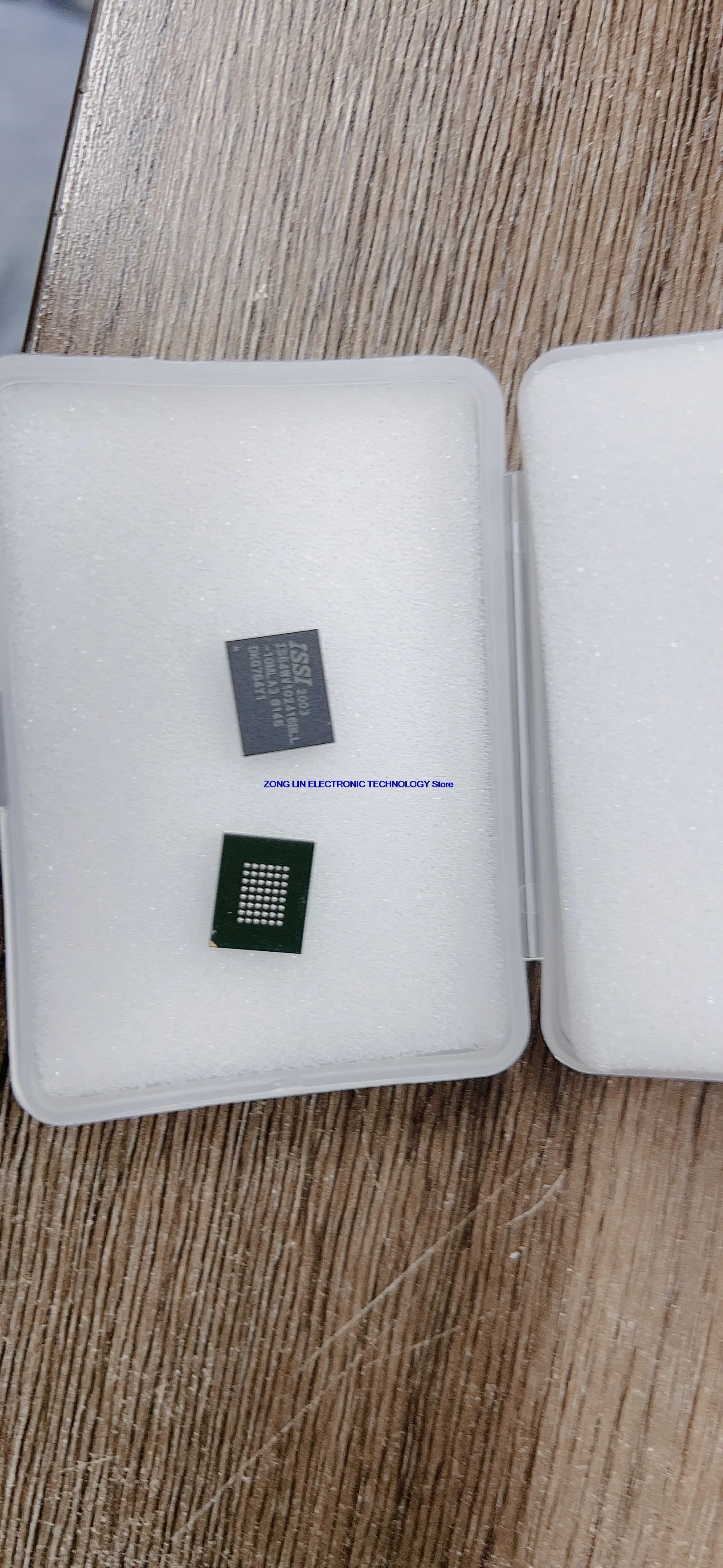 New IS64WV102416BLL-10MA3 IS64WV102416BLL BGA48 original stock         1PCS -1 lot
