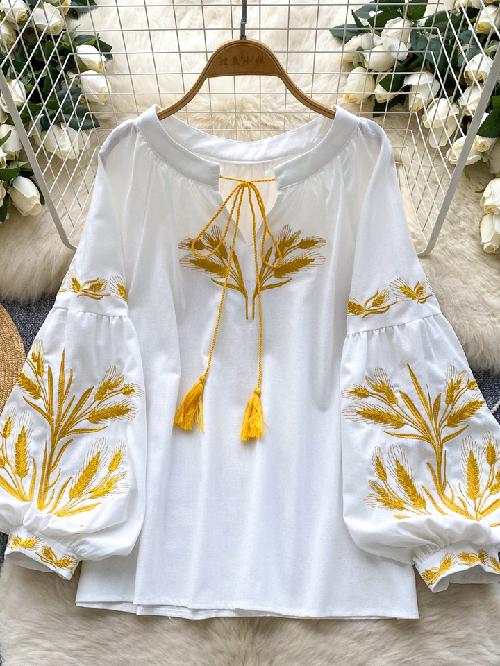  Retro Ethnic Heavy Embroidery Belted round Ne Lantern Sve irt Women Loose Casual Top Faionable Base irt 