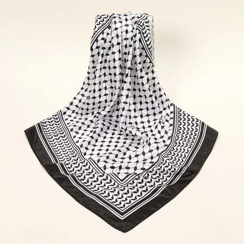 Neue Frauen Hijab Schal Bandana Stirnband Vintage Luxus Strand 90cm quadratische Seide Taschentuch Böhmen Mädchen Accessoires