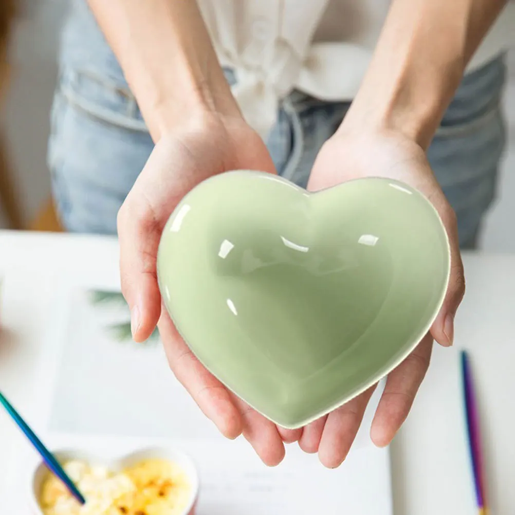 

4Pcs Heart Shaped Ceramic Dipping Bowls for Condiments Sauces Appetizers Olive Oil Dish Heart Bowls Appetizer Plates Ceramic