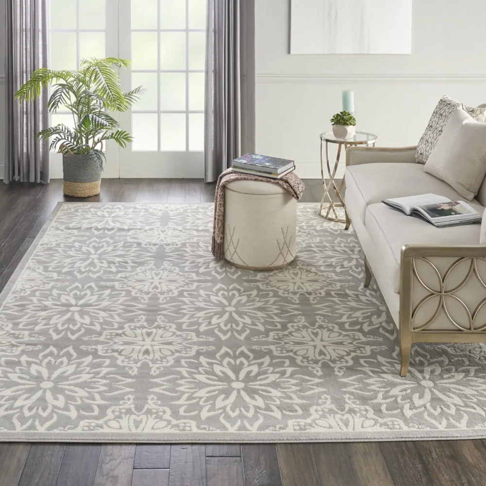 

Jubilant Geometric Floral Ivory/Grey 7' x 10' Area Rug, (7' x 10')