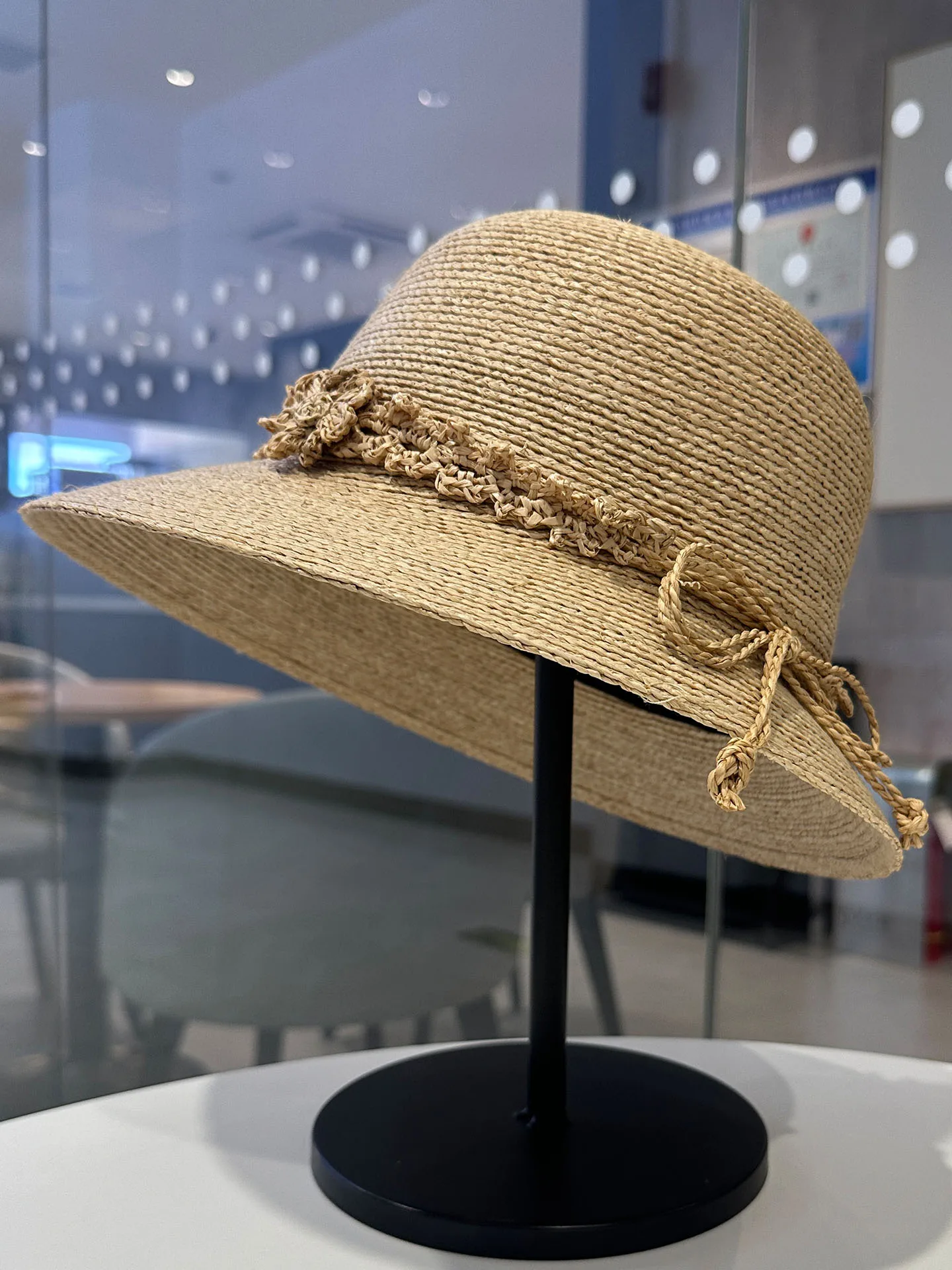 handwoven-raffia-straw-sun-hat-women's-spring-summer-travel-wide-brim-hat-elegant-flower-embroidery-breathable-foldable-hat