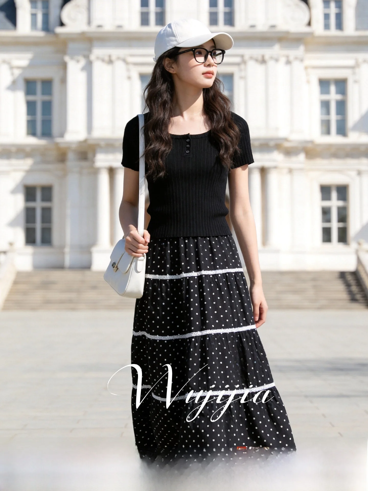 

Summer New plus Size Women's U-Neck Knitted Short Sleeve Polka Dot Cake Skirt Set Fashionable Commute Style Polyester Fiber