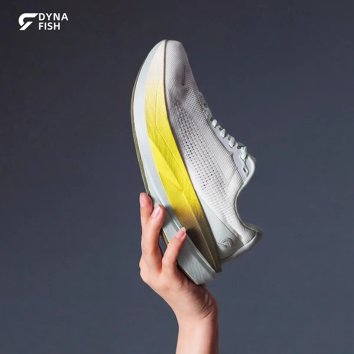 Dynafish Xiaonian Carbon-Free Training Sneakers