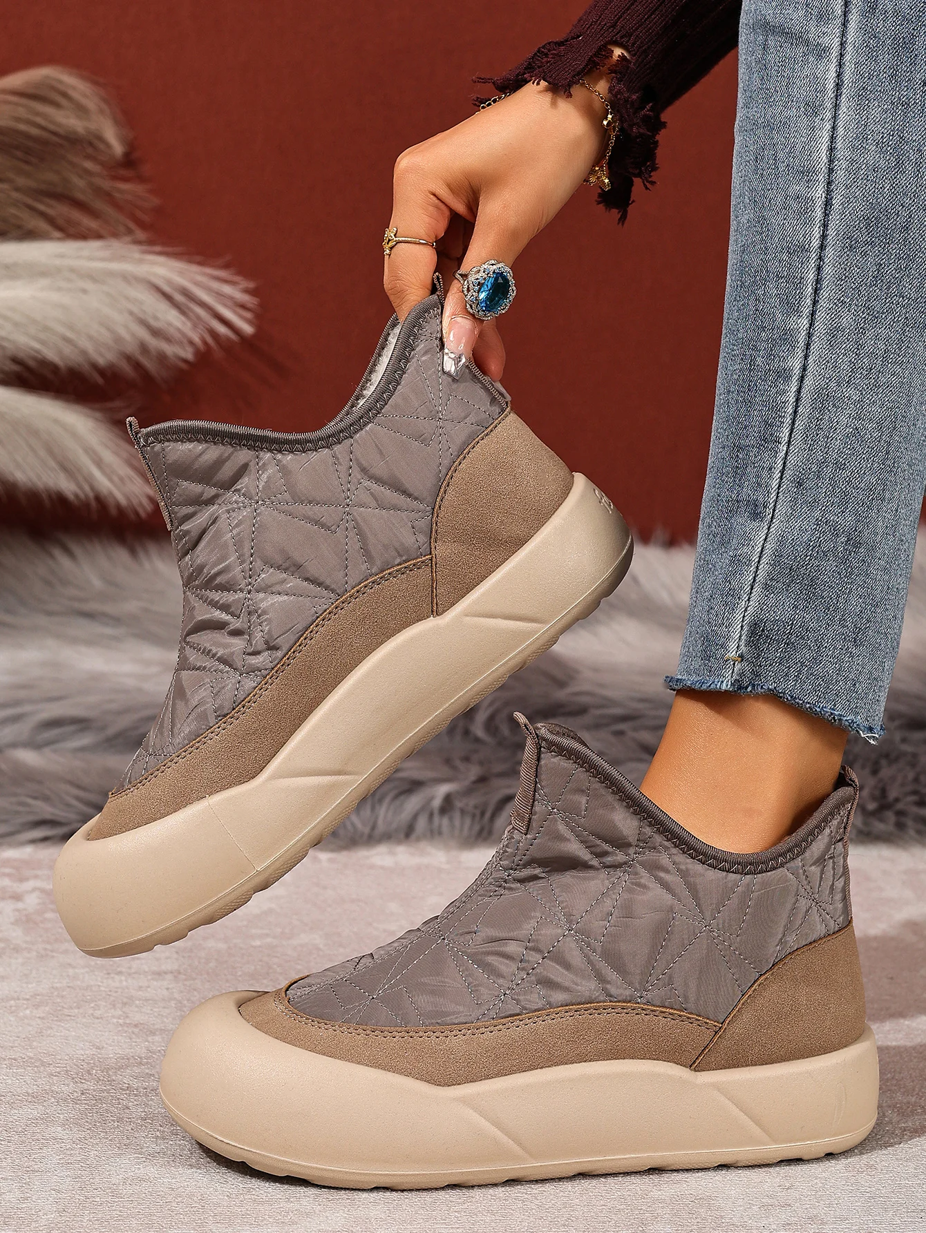 

Women's Winter New fleece-lined Casual Soft Bottom Comfortable Cotton Shoes Down Cloth Non-slip Thick Bottom Snow Boots