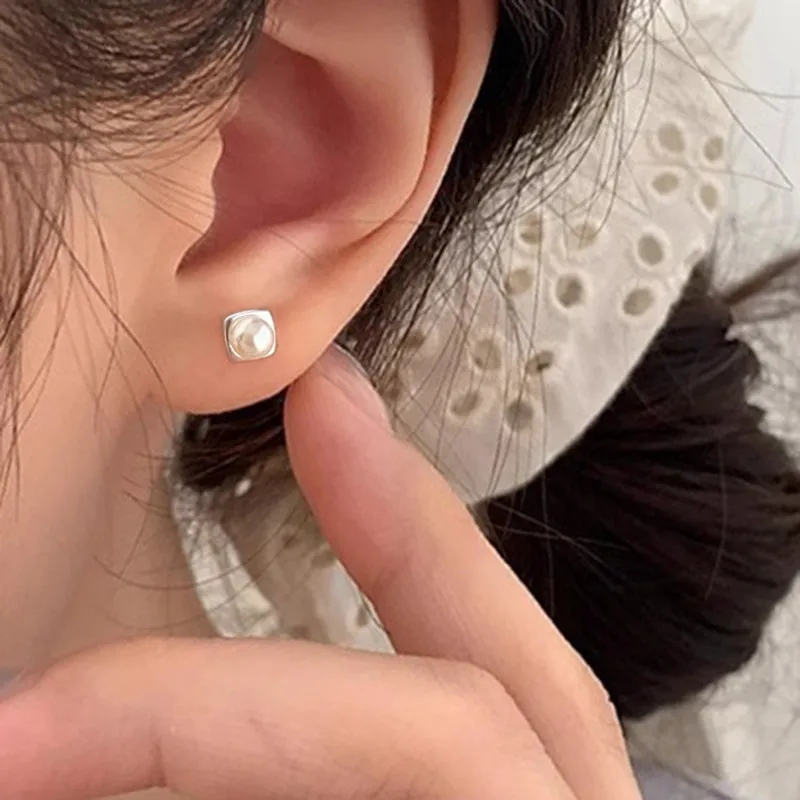 

S925 Sterling Silver Square Freshwater Pearl Stud Earrings