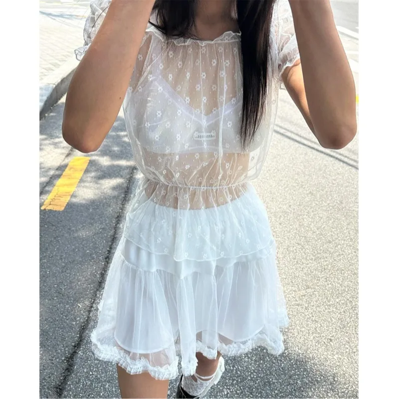 

Романтичный топ с короткими рукавами-фонариками, кружевом и цветочным узором, с завышенной талией, двухцветный, летняя новинка, женская мода