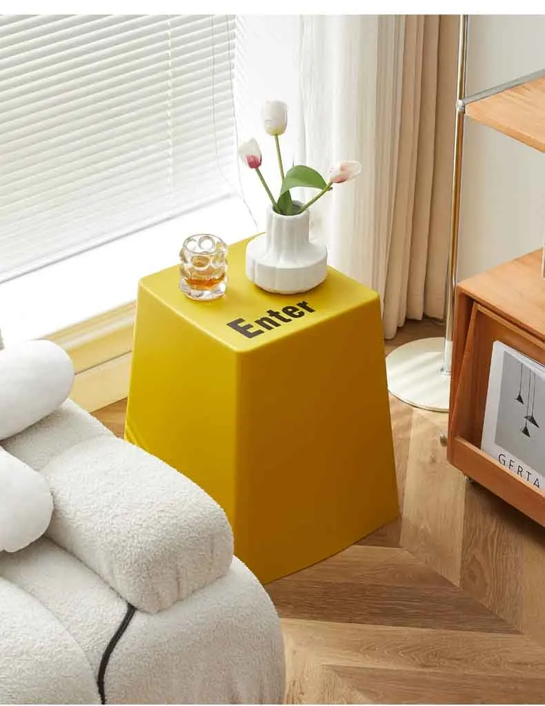 Kreativer Esszimmerhocker aus Kunststoff, nordische Möbel, hohe Hocker, mobiler Sitz, Fußhocker, moderner Freizeitstuhl, Tastaturhocker, individuell – Detail 7