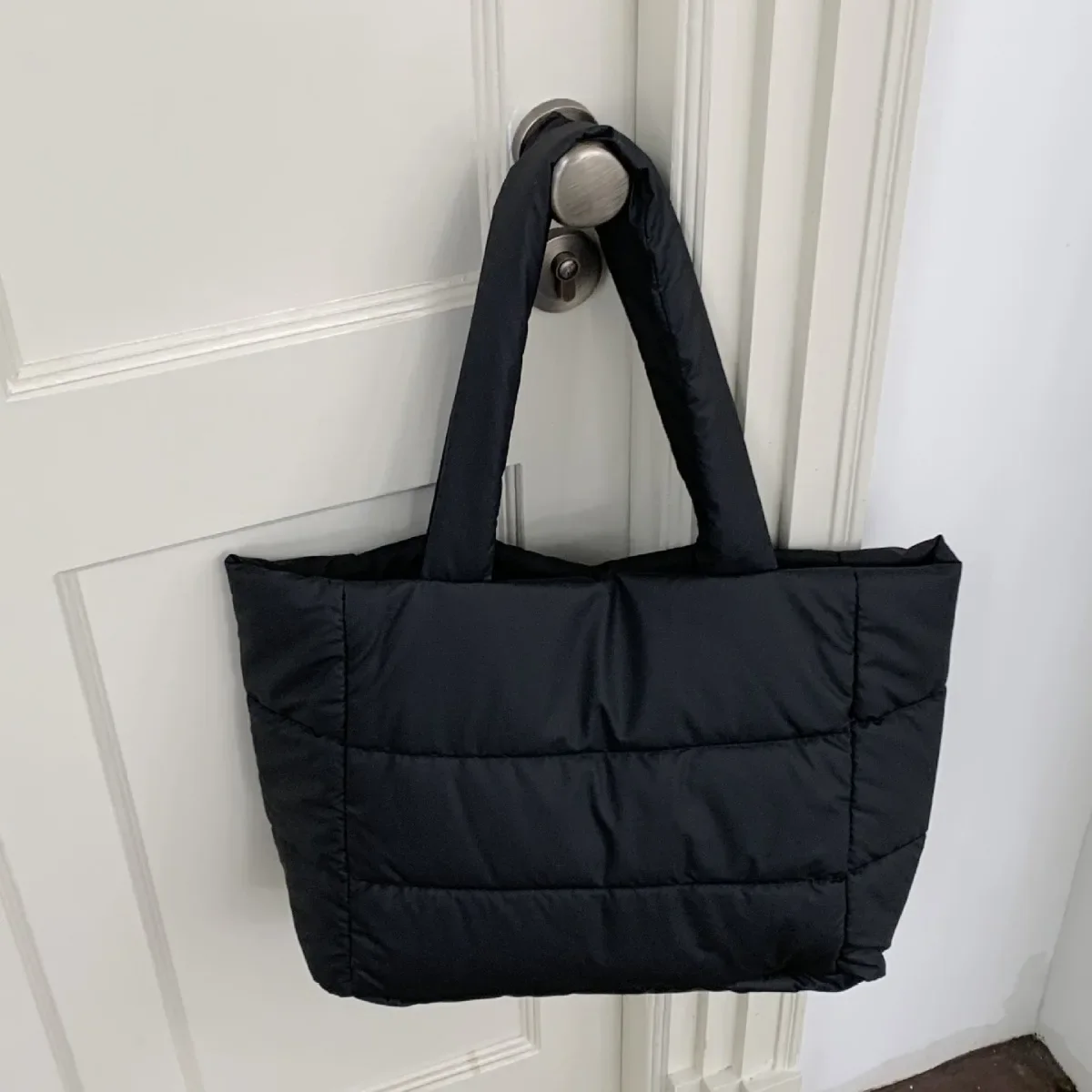 Winter Brand Design Duffel Bag for Women Big Totes Female Plaid Shoulder Bags padded Handbags Down cotton bag large capacity image 3