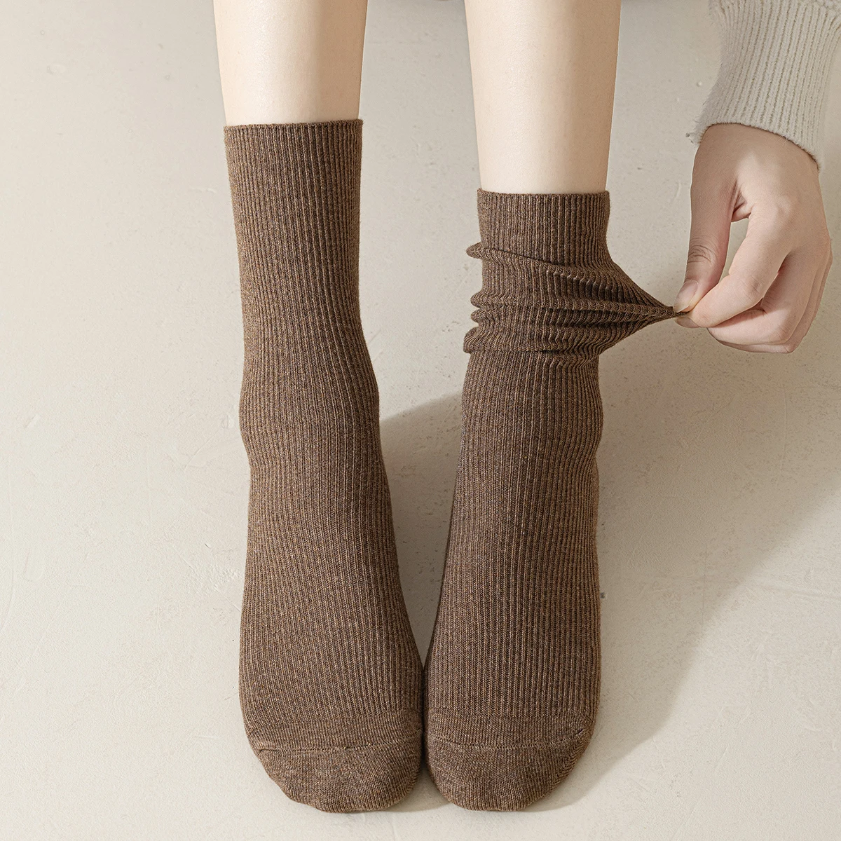 3-Pair Women's Cotton Four Seasons Solid Color Simple Fashion Versatile College Style Comfortable Breathable Middle Socks