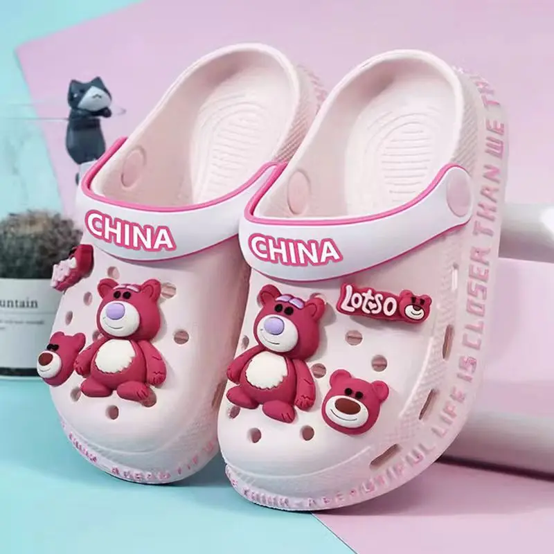 

Soft Strawberry Bear Lotso Children's Hole Shoes Girl's Summer Outwear Thick Sole Anti Slip Child Beach Princess women shoes