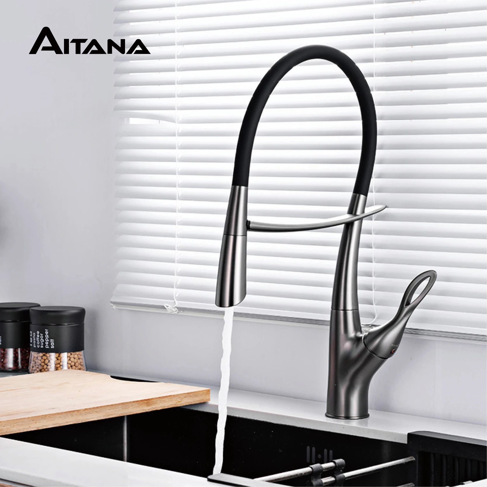 

Modern luxury black brass kitchen faucet Pull-Out magnetic suction design Single handle hot & cold water 2 function sink Mixer