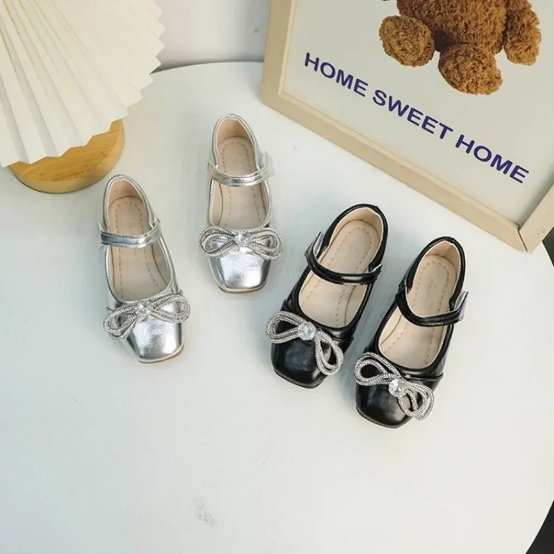 Kids Leather Shoe Simple Solid Color Princess Shoes for Girls Causal Versatile Children Fashion Shallow Flat Shoes Silver Chic