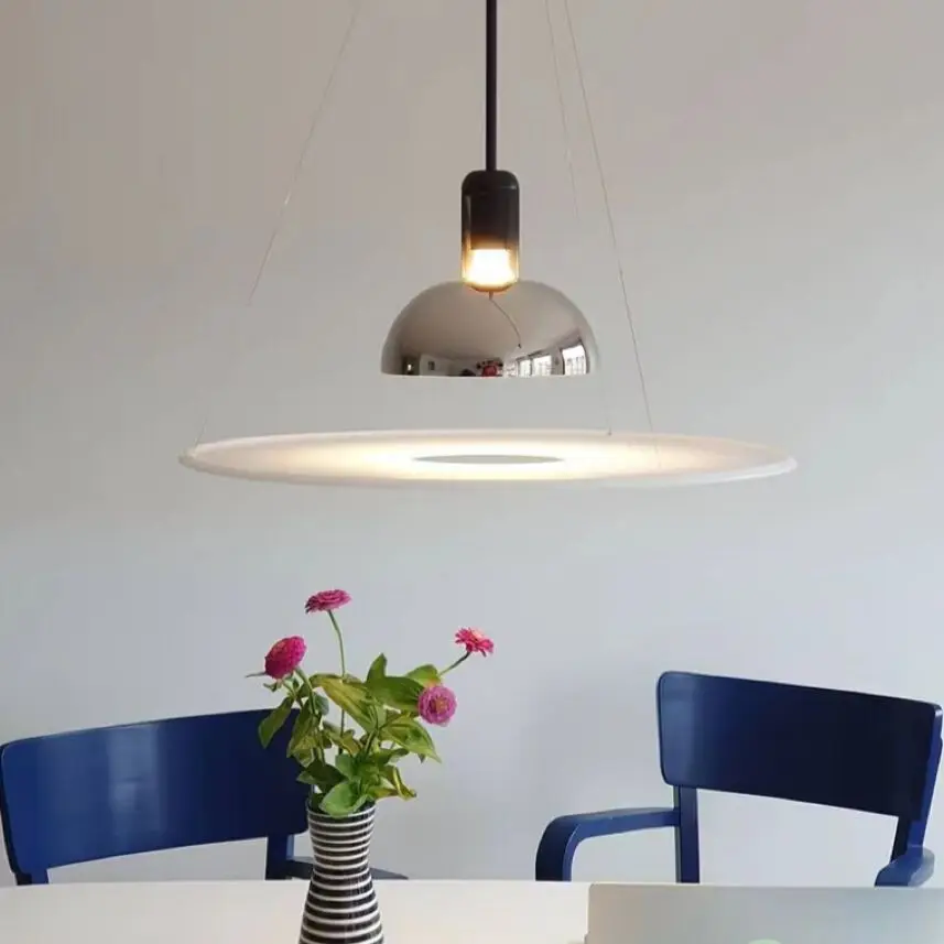 Frisbi-Lampe Suspendue en Lévitation de Styliste poumons, Luminaire Décoratif d'Nik, Idéal pour un Bar, une Chambre à Coucher ou un Salon