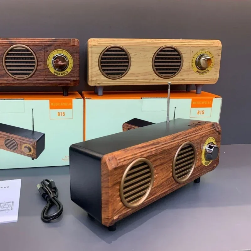 Altoparlante Bluetooth con venature del legno retrò Radio FM Vintage portatile vivavoce Wireless lettore musicale MP3 supporto scheda TF linea Audio