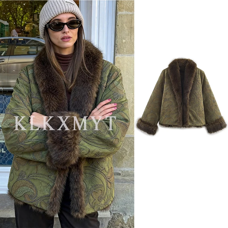 

Женская двусторонняя меховая куртка 2025, зимняя модная короткая куртка с длинными рукавами и меховым воротником с вышивкой, женское уличное пальто для отдыха