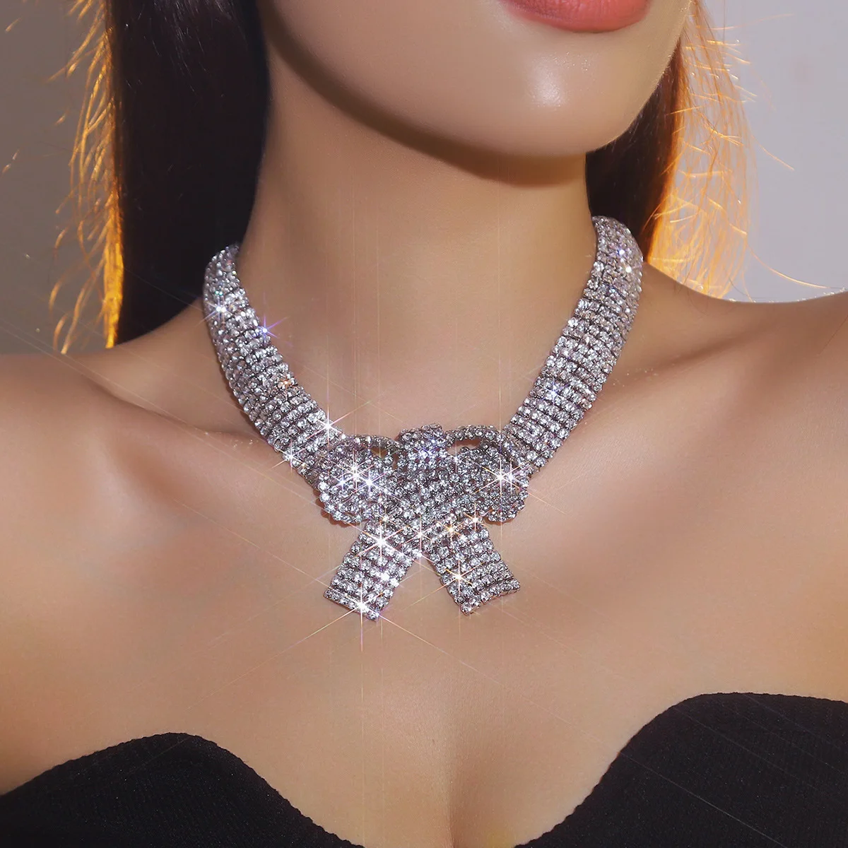 Heavy Industry Shiny Crystal Bow Necklace Women's Wedding Dress Accessories Imported Rhinestones