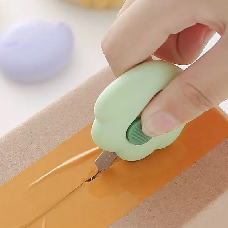 Cortador de Papel Mini em Forma de Pata de Gato Kawaii, Faca Utilitária Retrátil Portátil para Envelope, Caixa, DIY, Material de Escritório