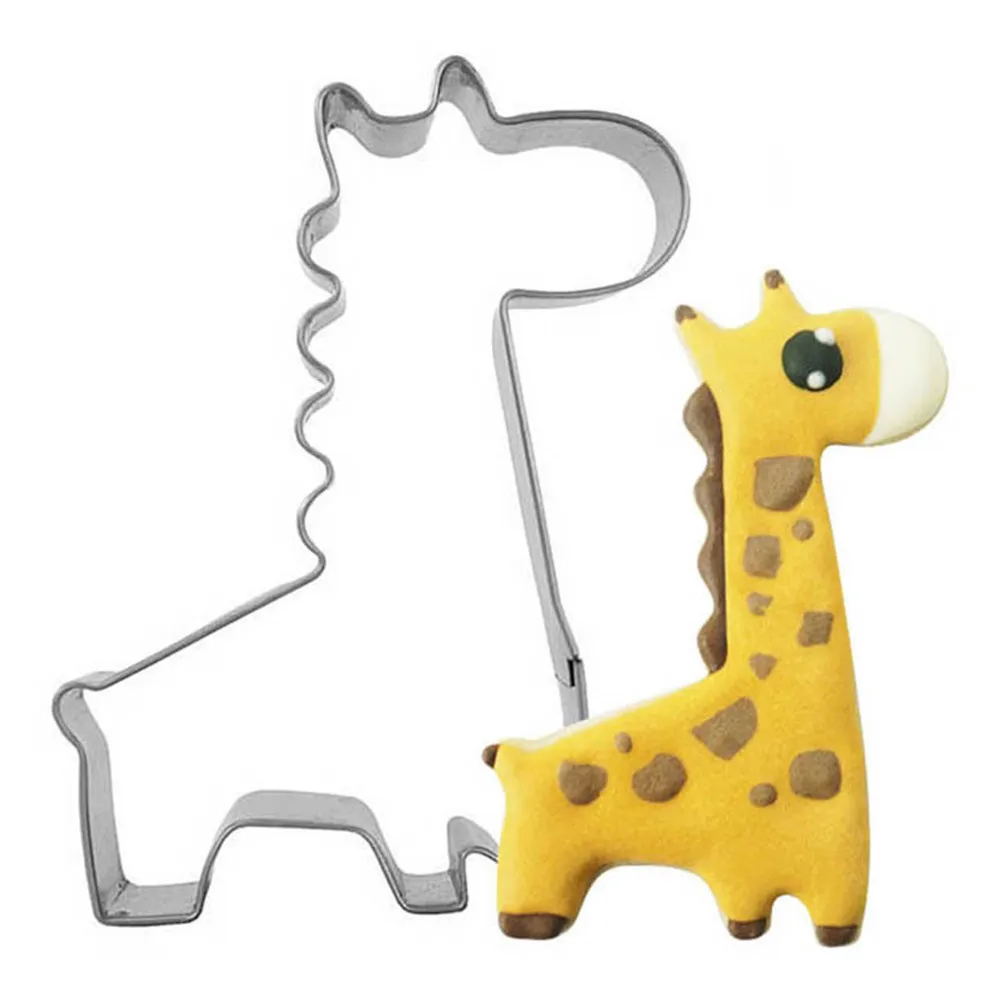 4Pcs Giraffe Shaped Cookie Cutters Premium Stainless Steel Molds Safe Non Stick for Baking Cookies Chocolates Candies Ice Cubes