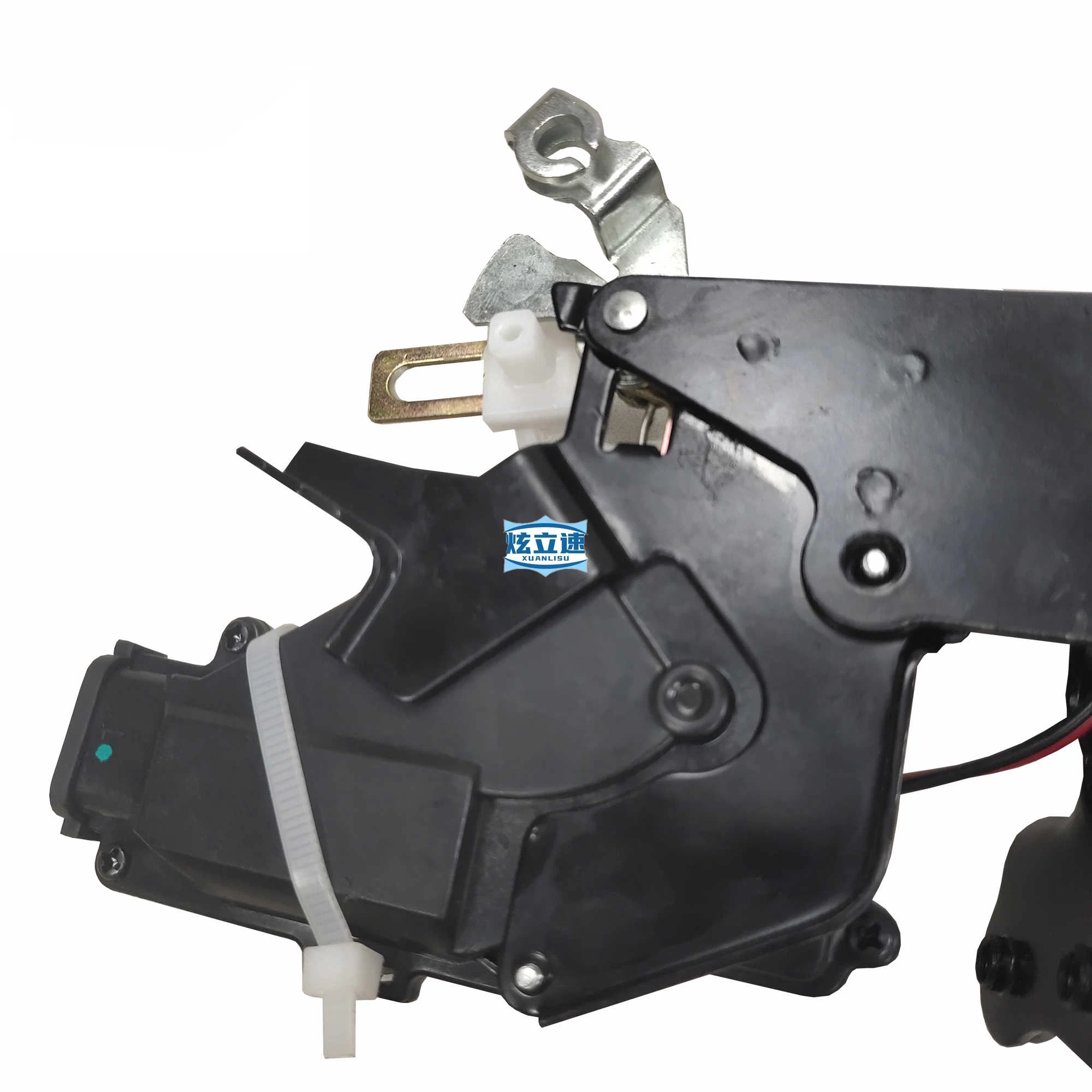 Geely Global Hawk GX7/EX7/British SX7 rear door lock trunk door lock block central control lock