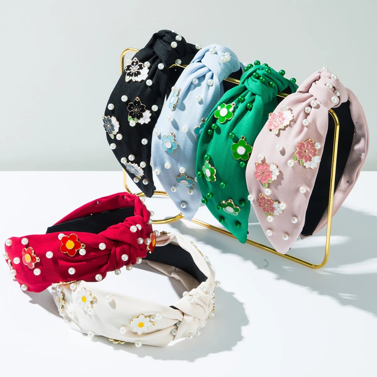 

Модная повязка на голову с жемчужными цветами, аксессуары для волос из сплава с эффектом масляных капель, простые и универсальные украшения для волос в милом стиле