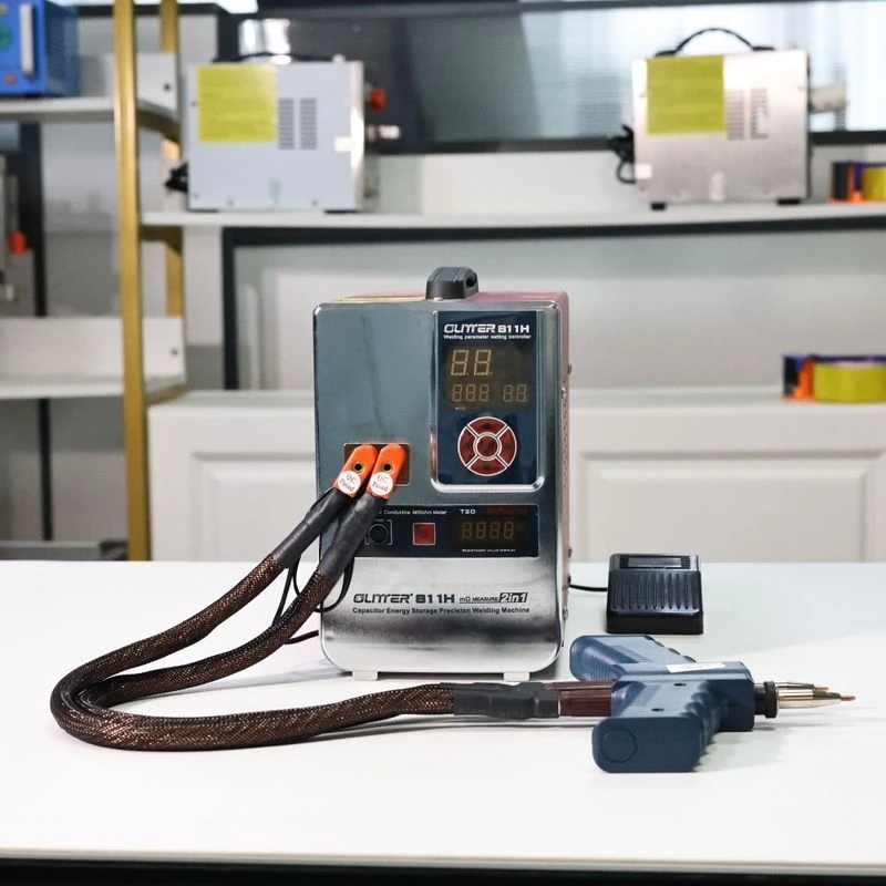 

Glitter 811H 42KW 7000A Aluminum to Copper Nickle Battery Spot Welding Machine for DIY OEM Battery Packs Welder