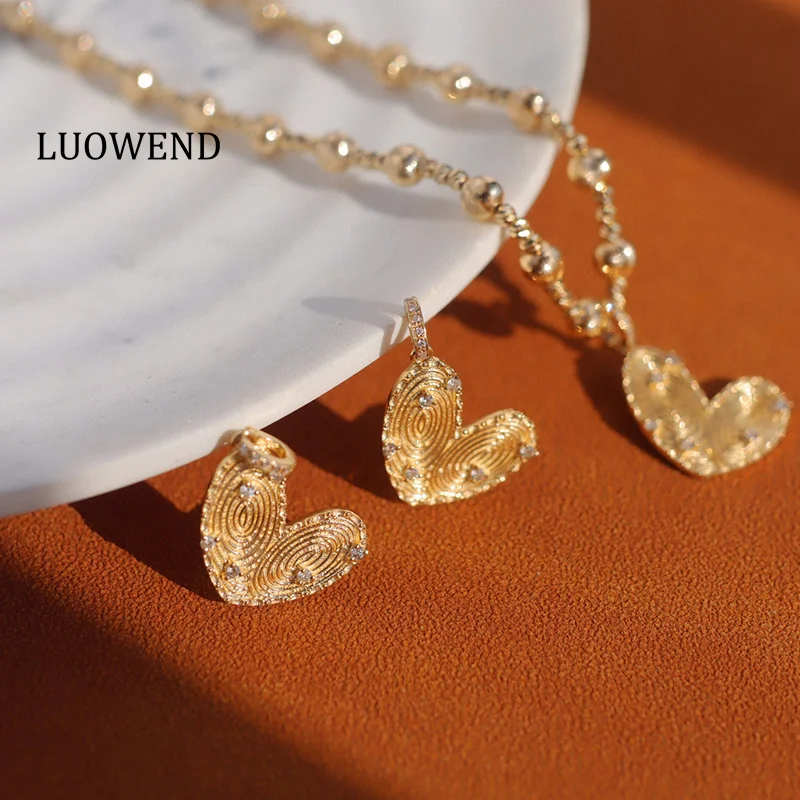 LUOWEND 100% 18K Yellow Gold Necklace Real Natural Diamond Pendant Necklace for Women Vintage Butterfly Shape High Jewelry