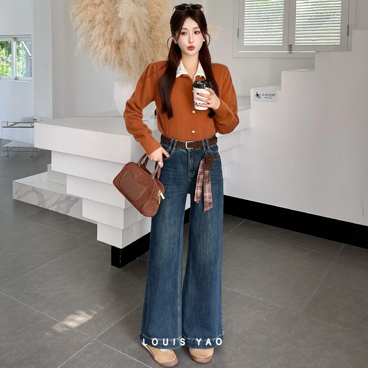 

LOUIS YAO Retro Thick-Fit High Waist Bootcut Jeans 2025 Autumn/Winter Fleece-Lined Inside Long Women's Cowboy Pants