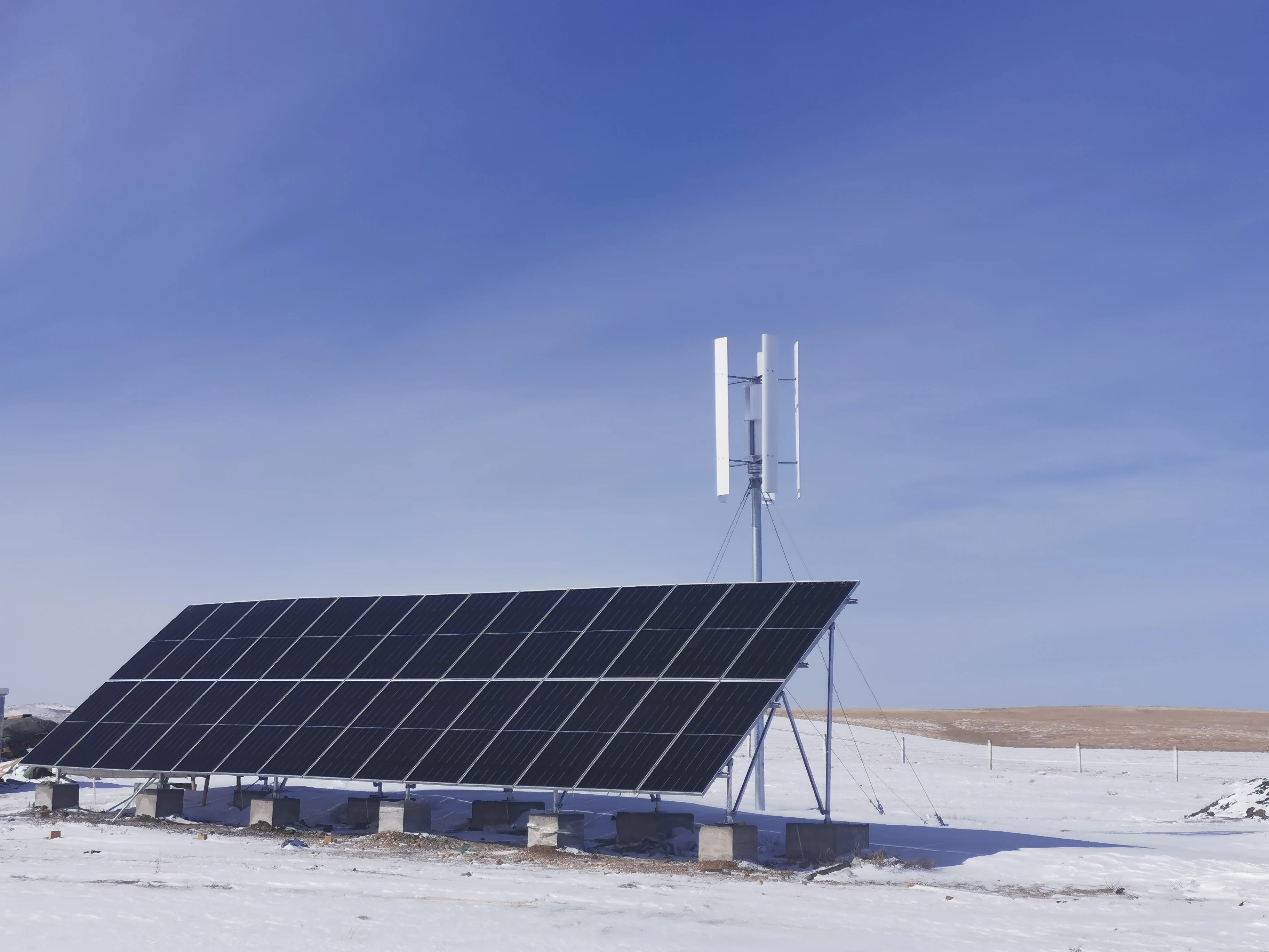 CE 220V 110V 380V Sistemas completos de energía híbrida eólica y solar 30KW 20KW 10KW Productos de energía eólica con turbina Horizon/vertical