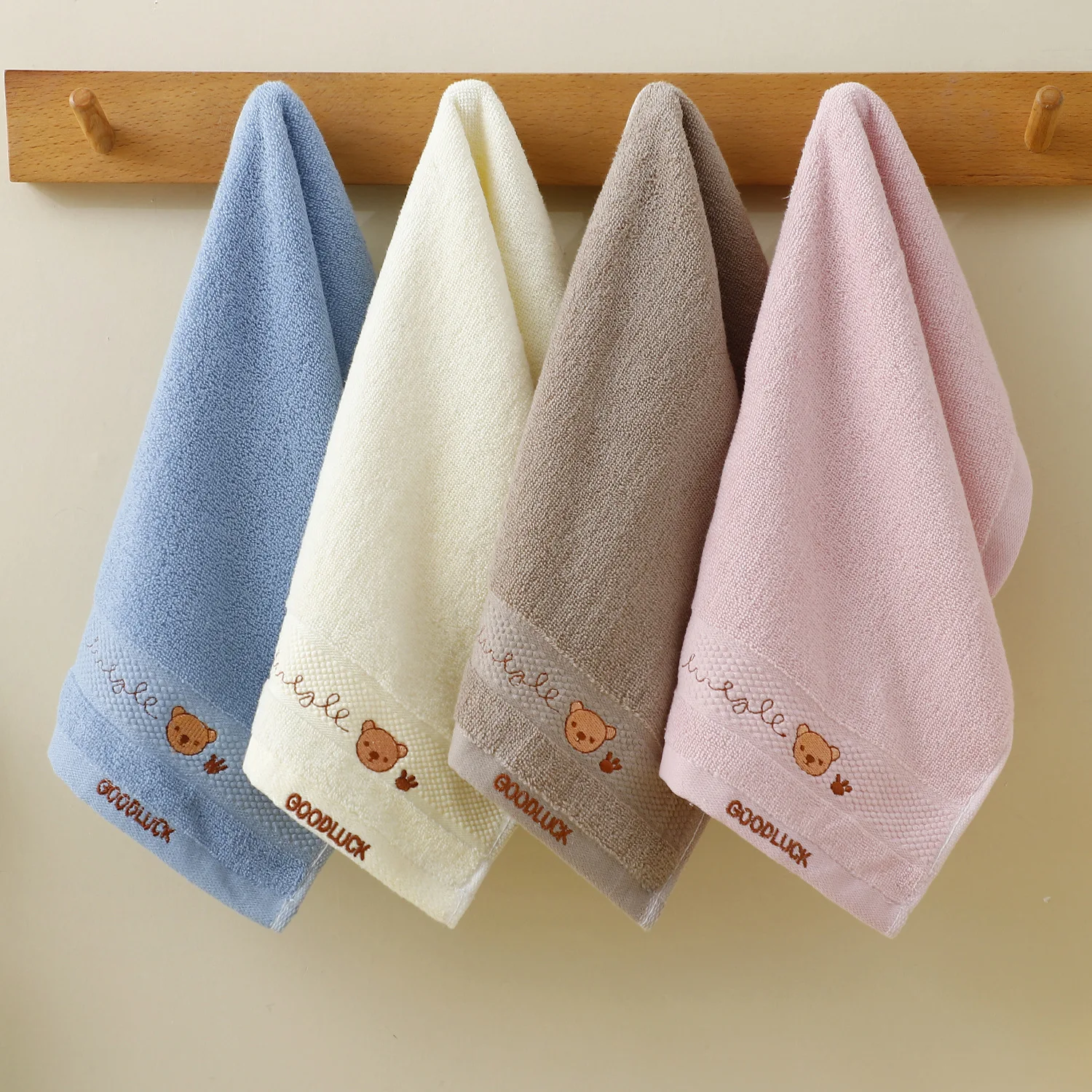 1pcs 25*50cm Home Pure Cotton Children's Towels Cartoon Embroidered Small Towels Soft and Absorbent Baby Bathroom Wash Towels
