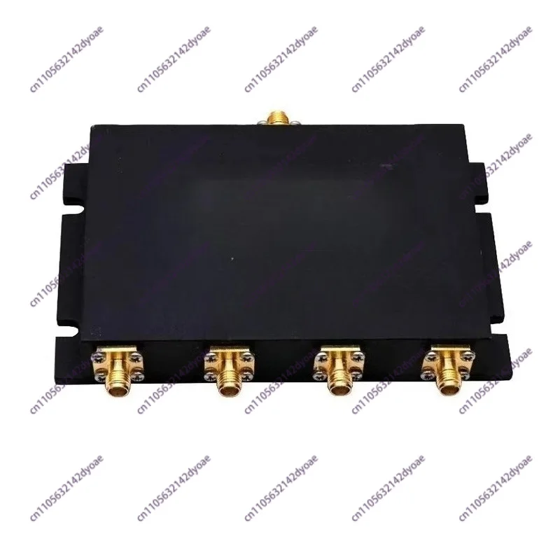 High Power 50W 4-Way Microstrip Power Divider, 698-2700MHz SMA Interface RF Signal Splitter