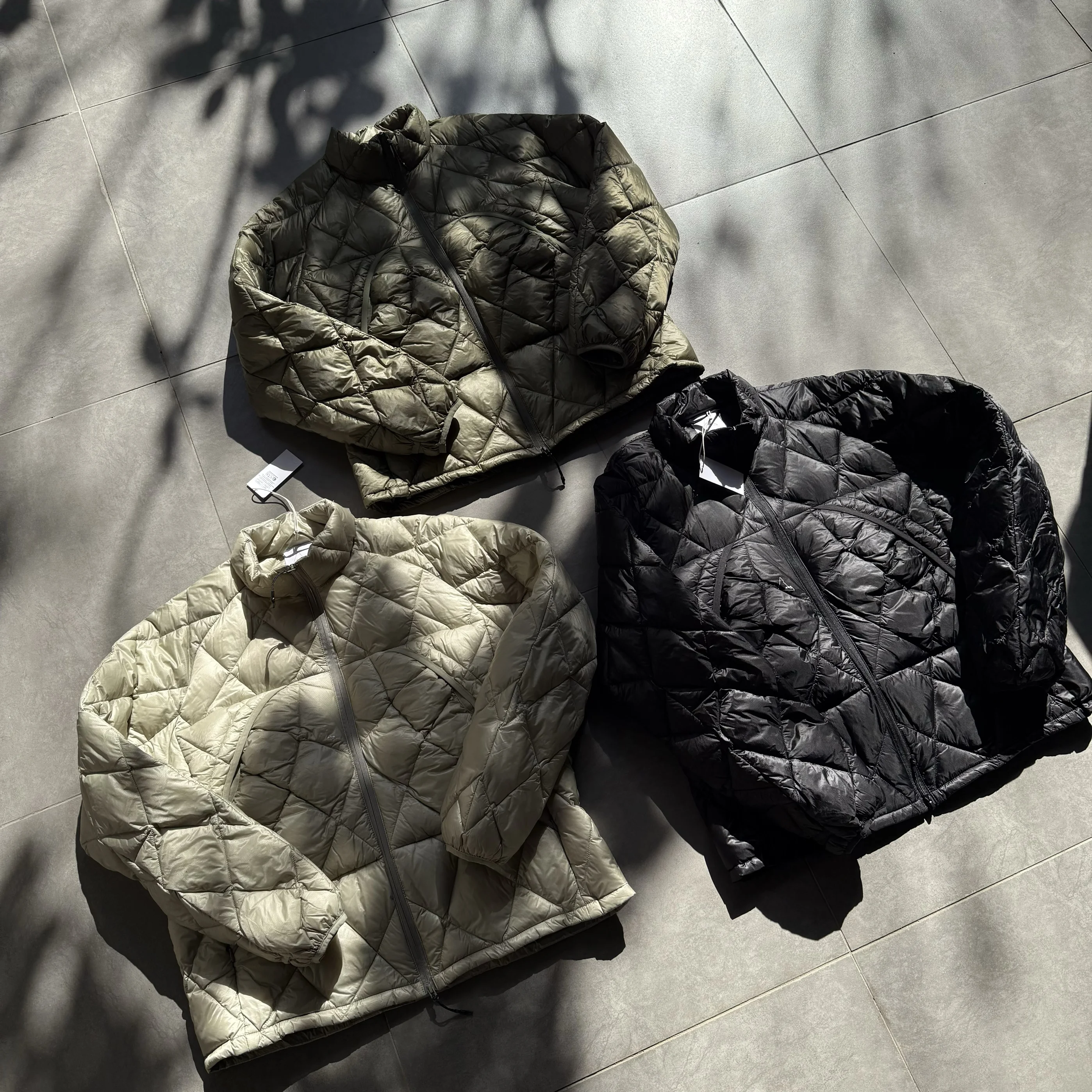 Roa Hiking Gorpcore Outdoor functioneel 90-eend donsjack met capuchon