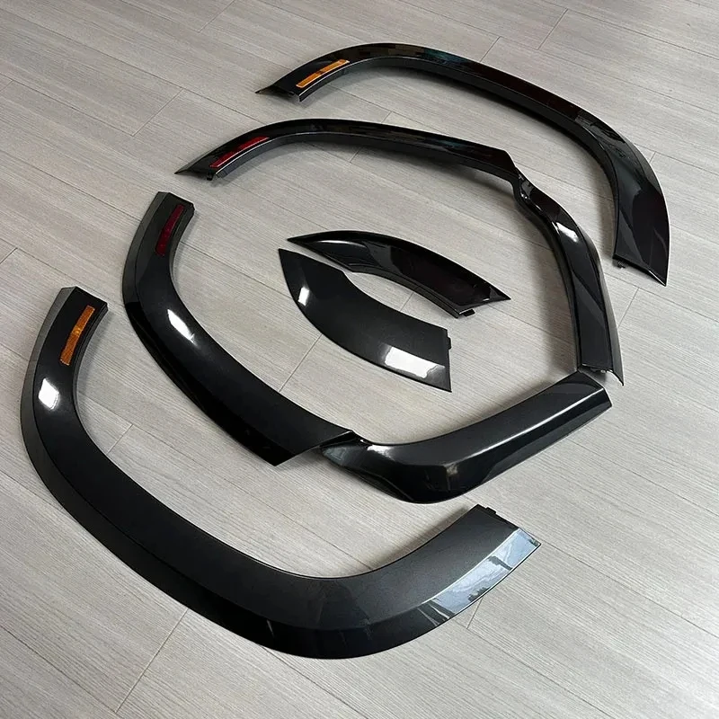 

Factory Best-Seller: Upgraded Edition — High-Quality, Wider Wheel Arch Flares 2020+ Defender 110