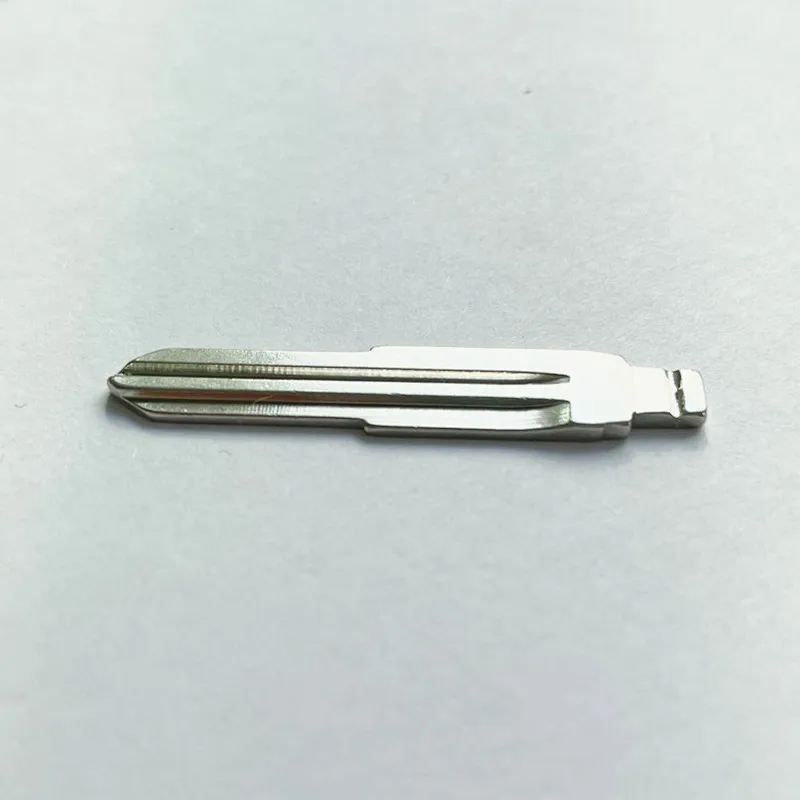 10pcs Metal Blank Uncut Flip KD Xhorse Remote #43 Key Blade for Chery A5 E5 Key Blade NO. 43 — 2