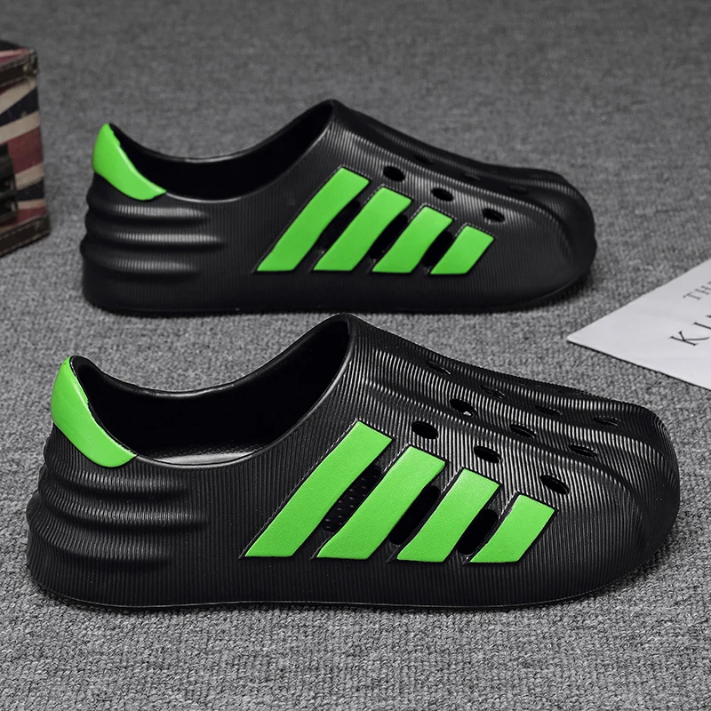 

Men's Sandals Couple Style External Wearing Hole Shoes Non Slip Tulip Slippers Outdoor Footwear Beach Casual Comfort Clogs