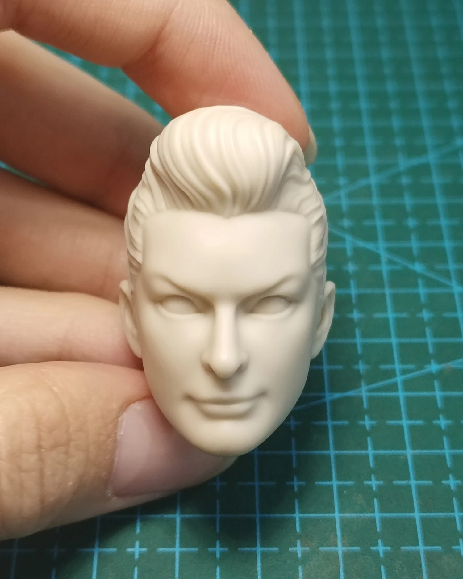 

1/6 Scale Unpainted Gangster Kingdom Vera Head Carving Sculpt Model Toys