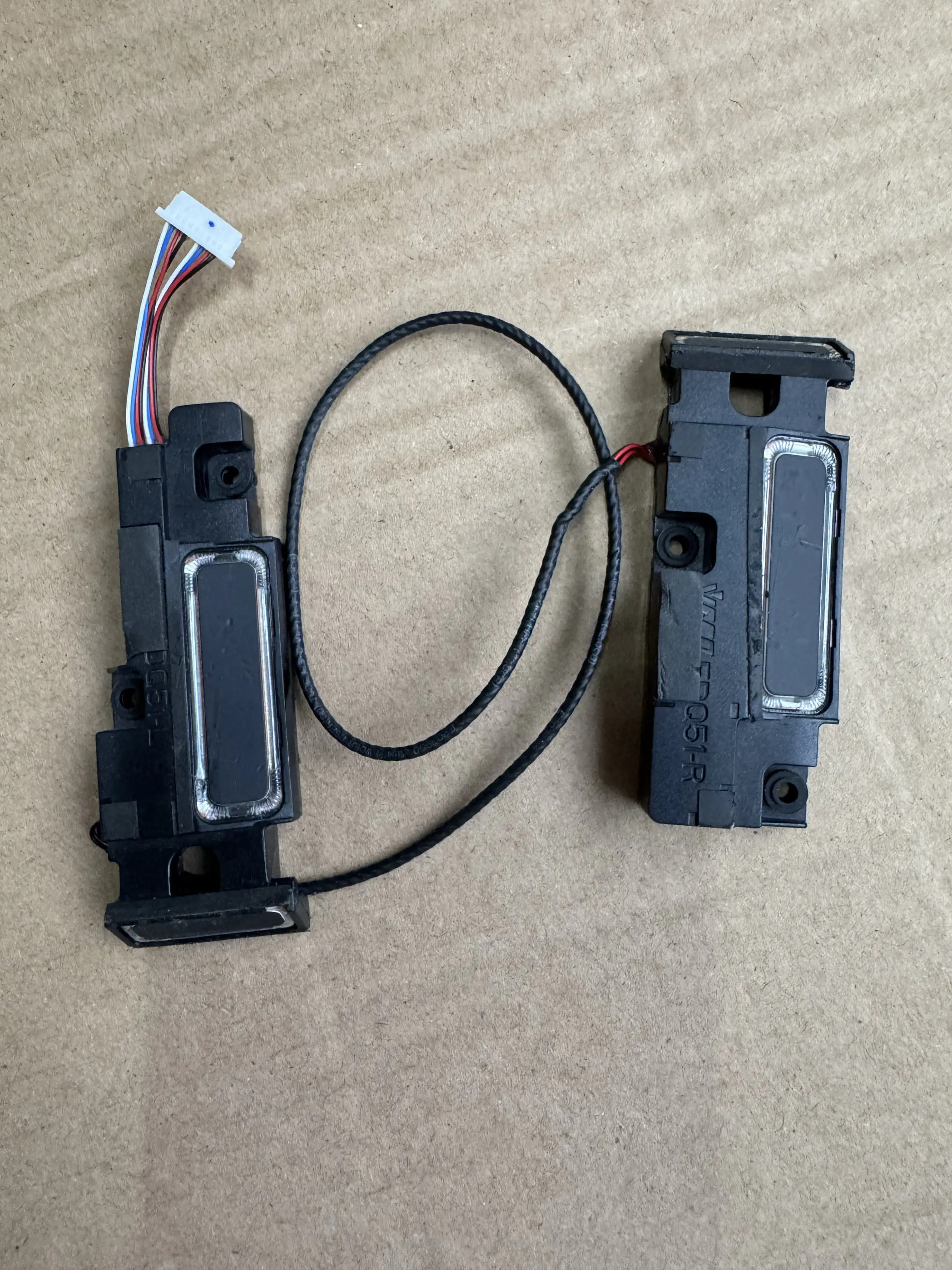 

Для Dell Alienware M15 R3 R4: Динамик, акустическая система 001FPF