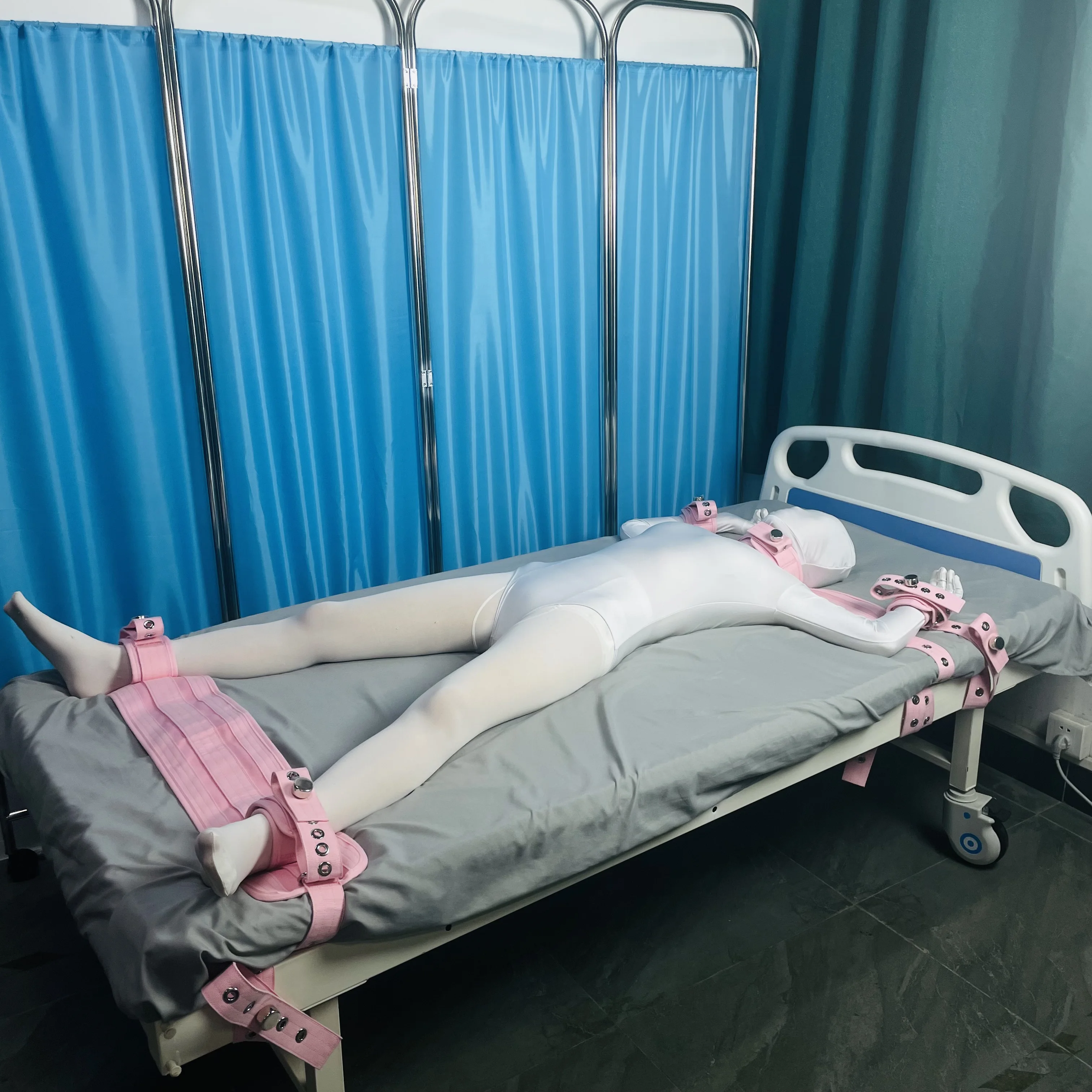 

Pink Magnetic Locking Restraints Set Secure & Soft Medical Cuffs for Hands Ankle Neck for Agitated & Dementia Patients