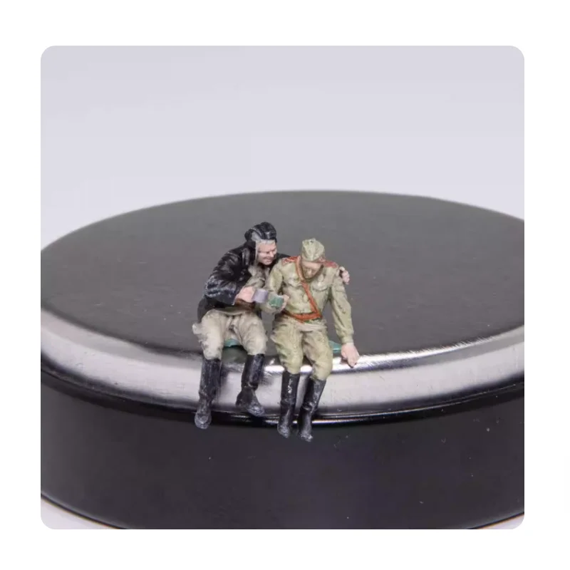 

Масштабная модель 1:72 из смолы: Дуэт советских танков и вертолетов для сцен празднования победы, коллекционный декоративный элемент для демонстрации