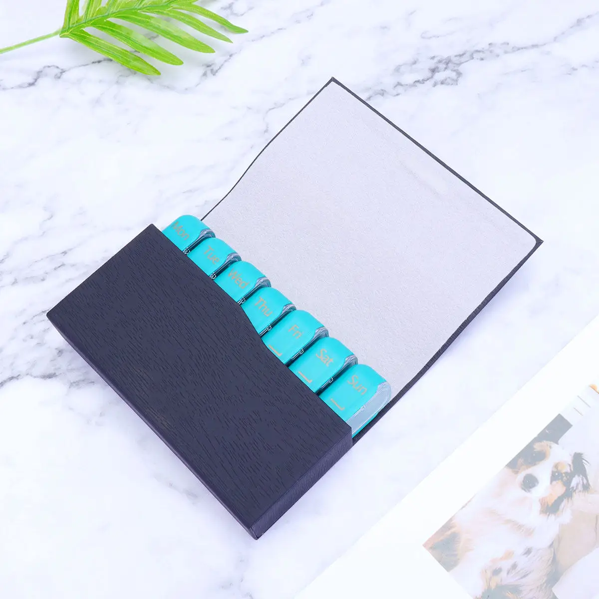 

1pc Mini Pill Daily Medicine Daily Medicine Organizer Compact Portable Storage For Travel Outdoor Use Men Women Black